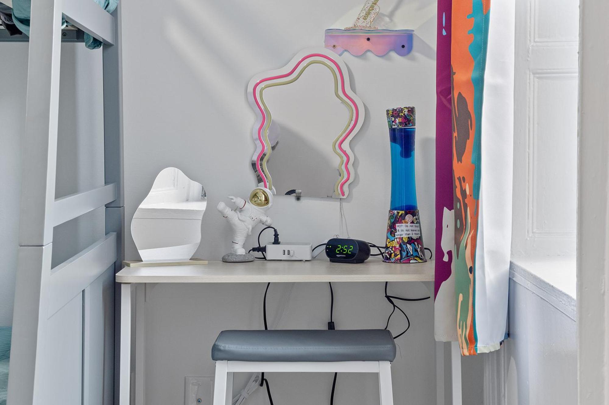 Appartement Funky & Colorful Urban Getaway, 20 Minutes To Nyc à Hoboken Extérieur photo